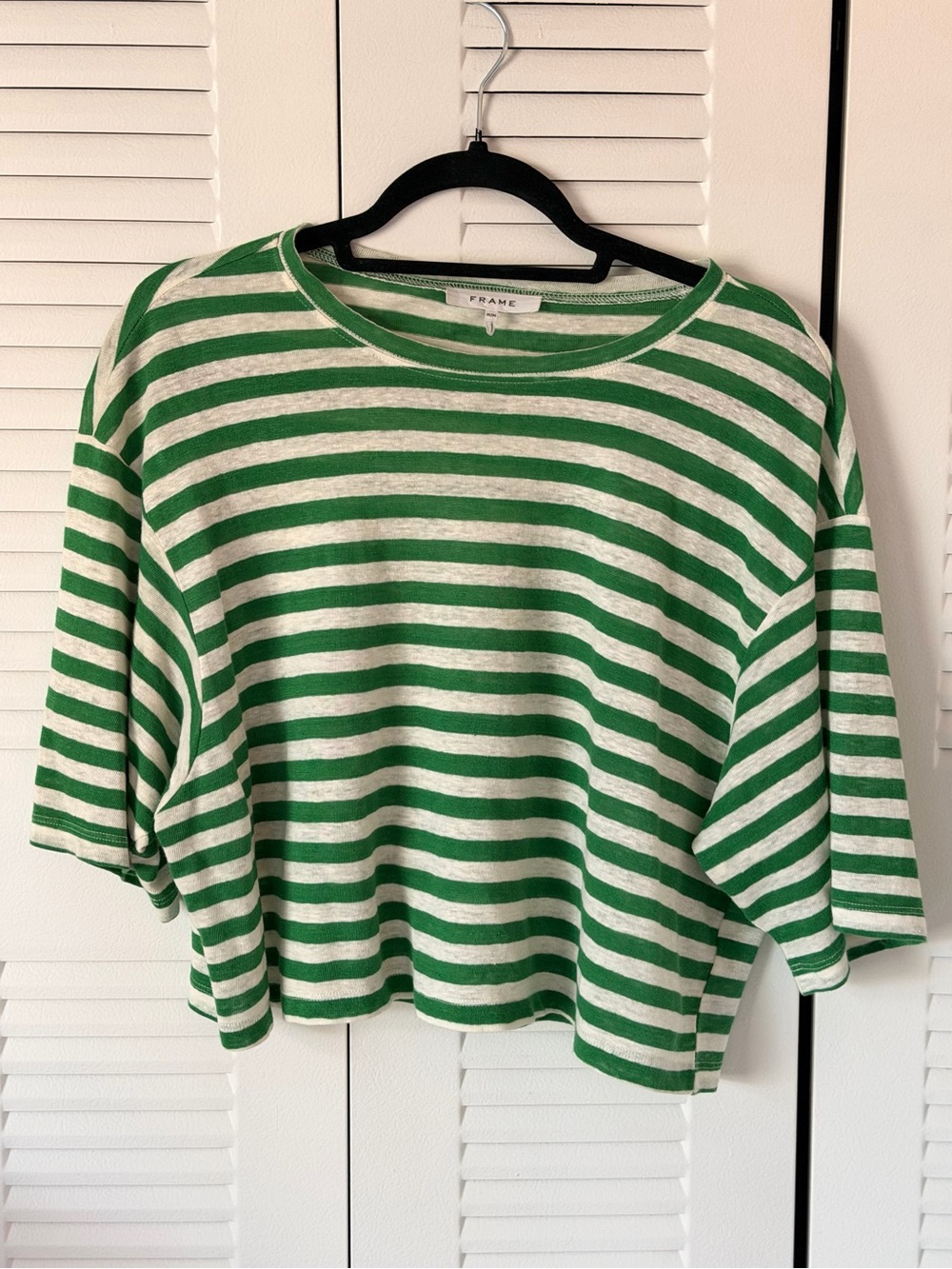 FRAME Green and White Striped Cropped Linen Tee